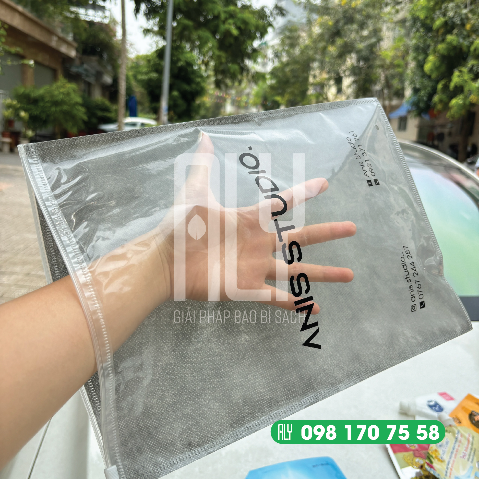 in túi đựng quần áo phôi túi ziplock vải không dệt